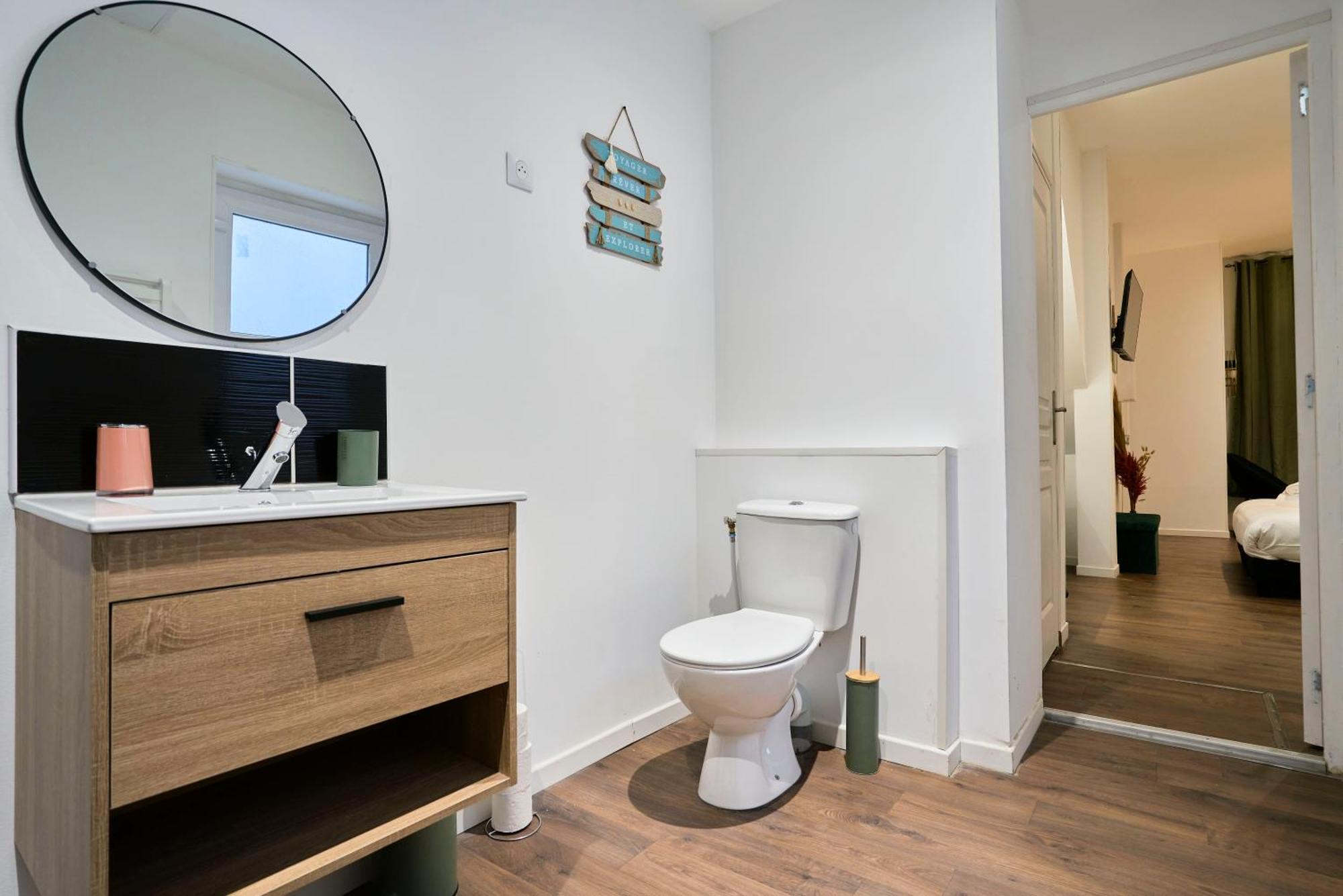 Ng Prestige - Miln 1 - Balneo - Wifi & Netflix Apartment Рубе Екстериор снимка