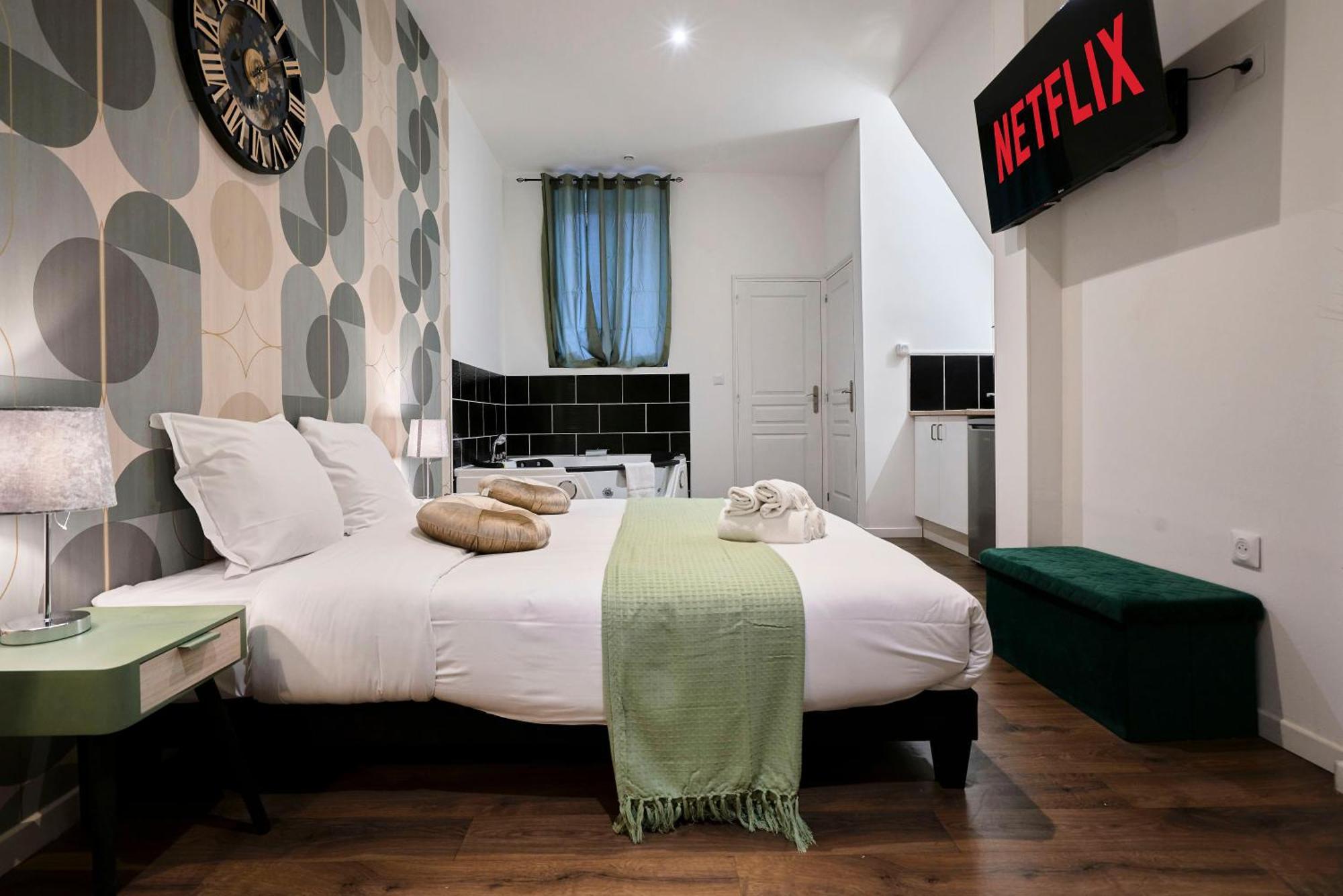 Ng Prestige - Miln 1 - Balneo - Wifi & Netflix Apartment Рубе Екстериор снимка